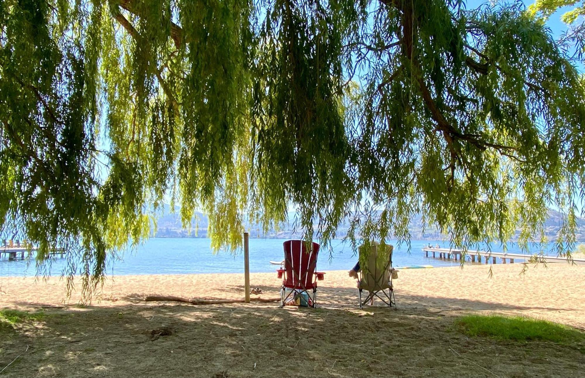 Kelowfornia Lakeview Retreat 基洛纳 外观 照片